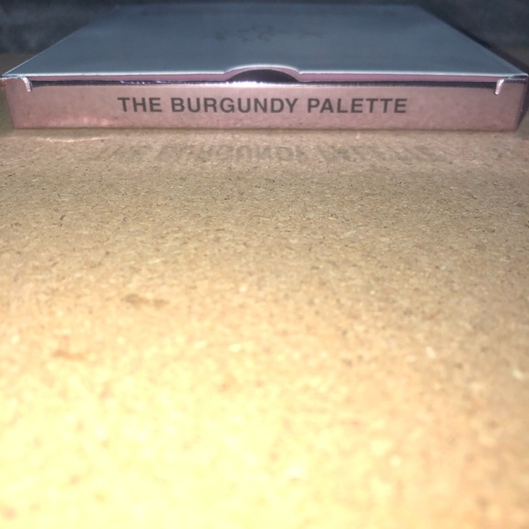 Kylie Kyshadow Powder The Burgundy Palette Eyeshadow New Never Used - Picture 4 of 7